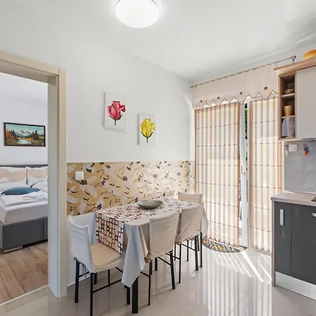 Janko Apartment Porec